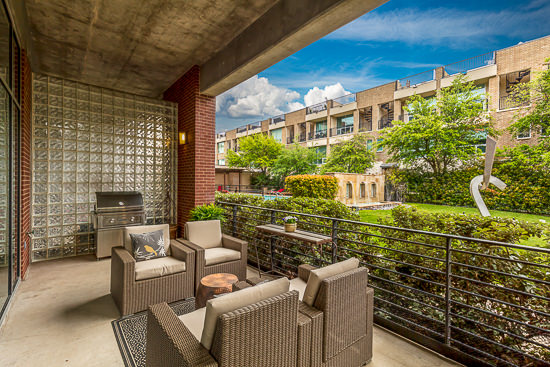 dallas condo patio